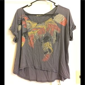 Women's short sleeved top